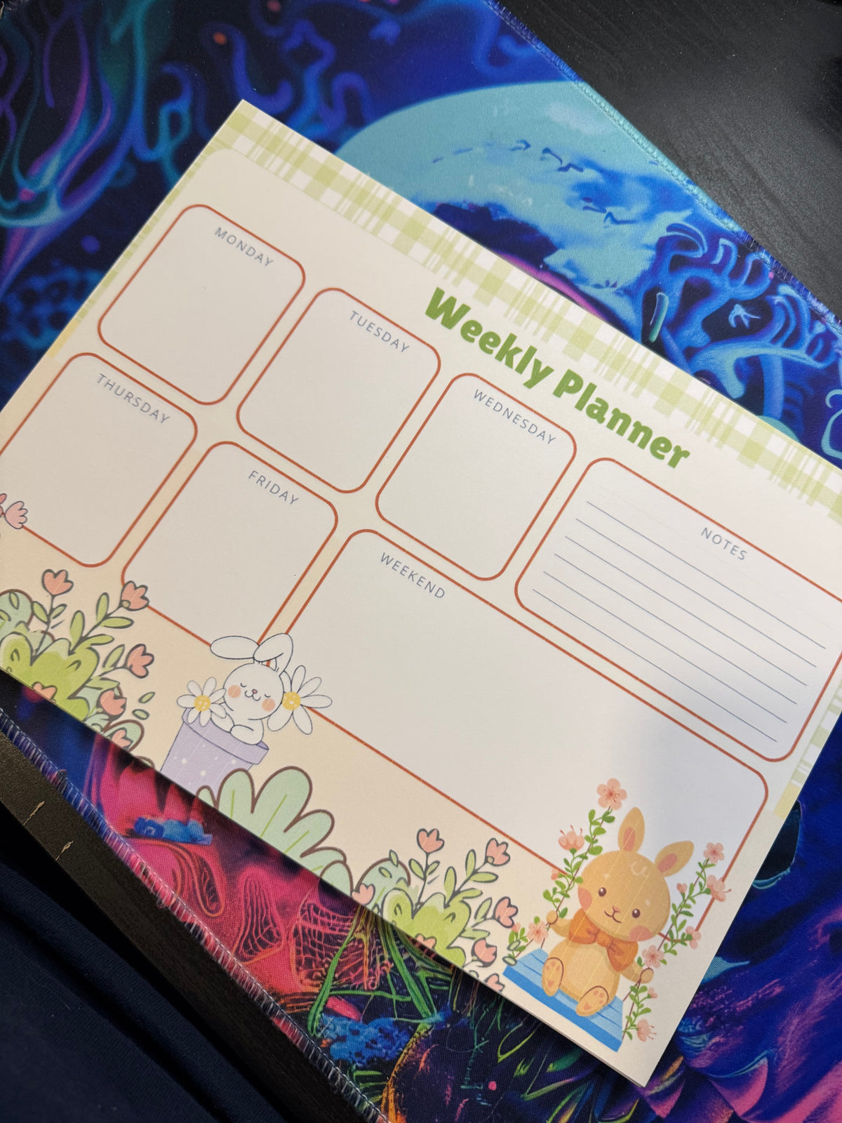 Green Plaid Kawaii Bunnies Tear-off Weekly Desk Planner Pad (11x8")